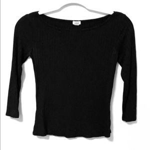 Quarter sleeved shirt